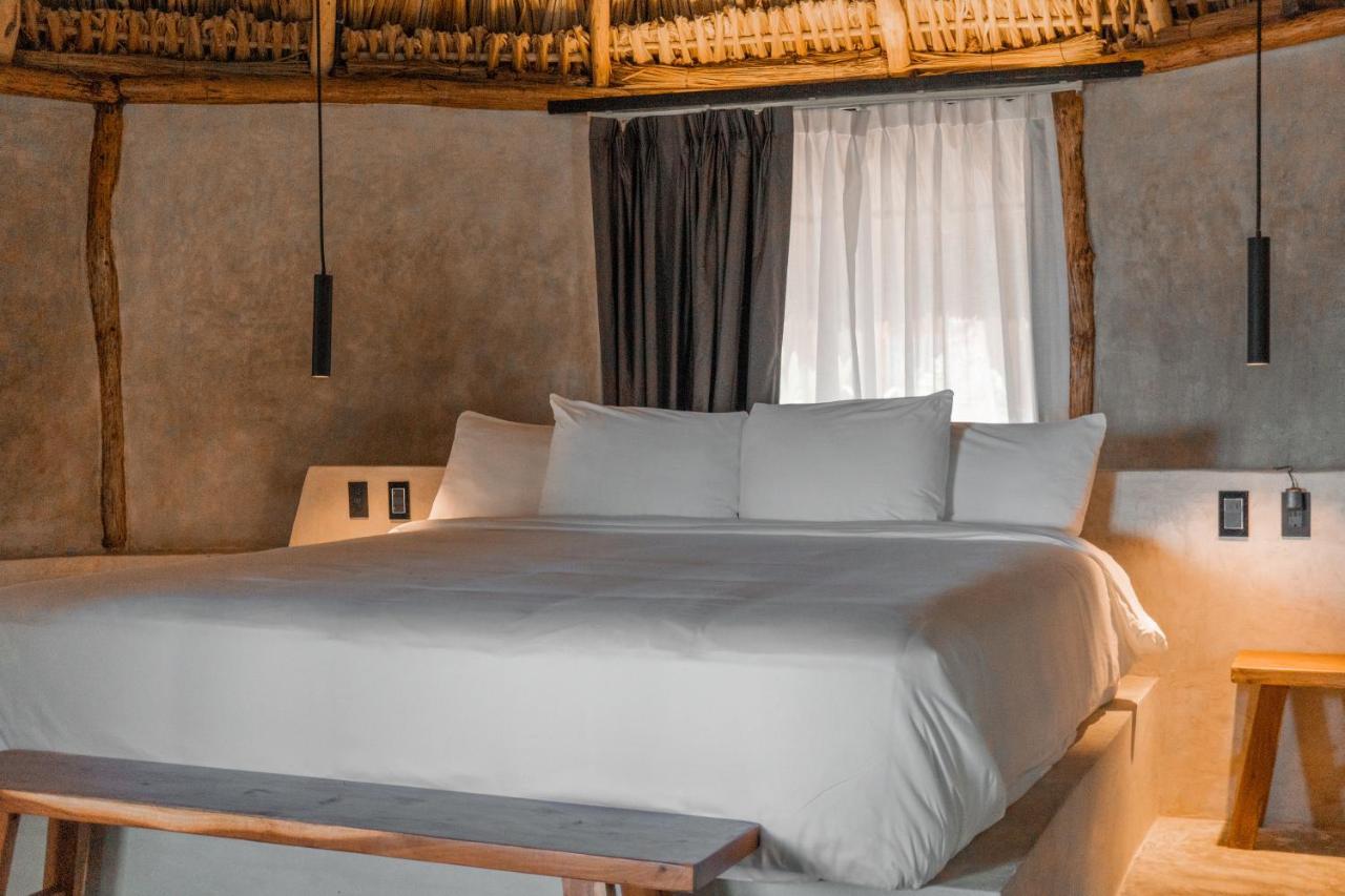 Chambre Lit Queen-Size - Vue sur Jardin